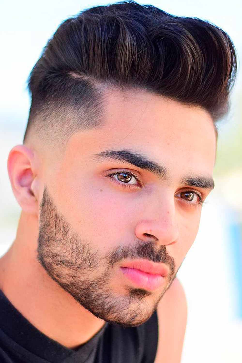 Corte undercut masculino Incíveis modelos para se inspirar