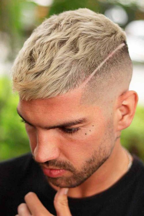 Corte undercut masculino Incíveis modelos para se inspirar