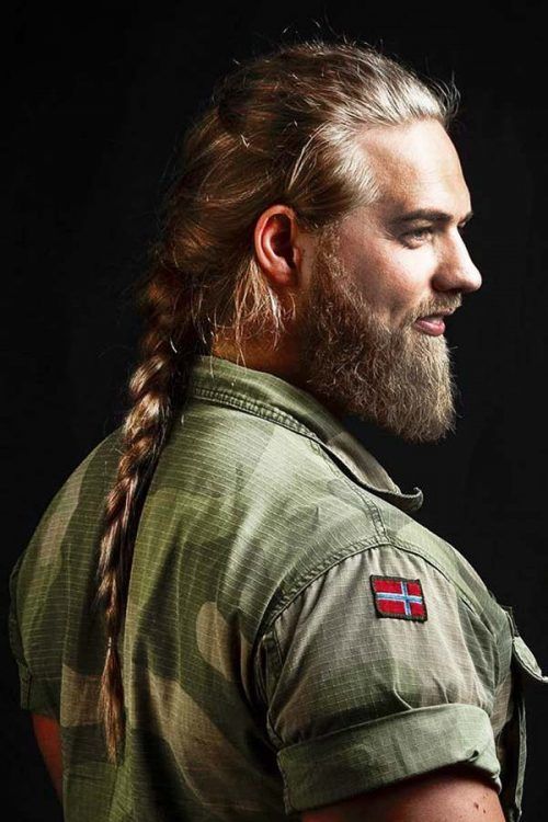 Featured image of post Style Long Hair Braids Men - Braided buns are an easy way to maintain the braids and give you a neat look.