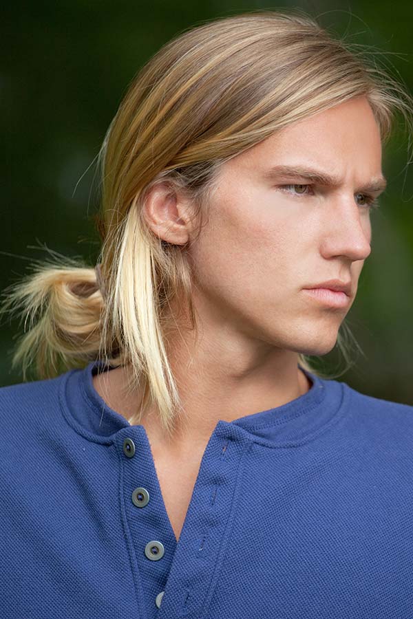 Straight And Sleek Man Bun #menslonghairstyles #longhairstylesformen #menwithlonghair #longhairmen