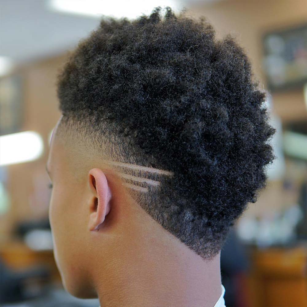 Temple Fade Longer Mohawk #fade #blackmenhaircuts #haircutsforblackmen #afrohair
