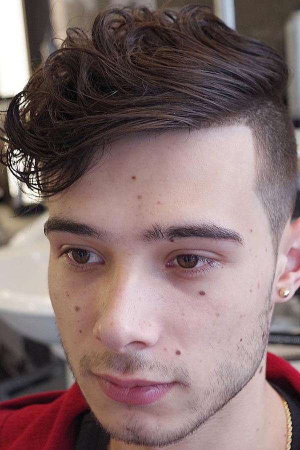 Disconnected Undercut For Wavy Hair #undercut #disconnectedundercut #mensundercut