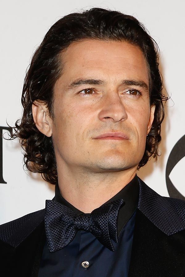 Orlando Bloom’s Slick Back Curls #longhairmen #celebrity 