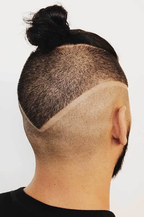 Man Bun With Undercut #manbun #howtotiemanbun #undercut