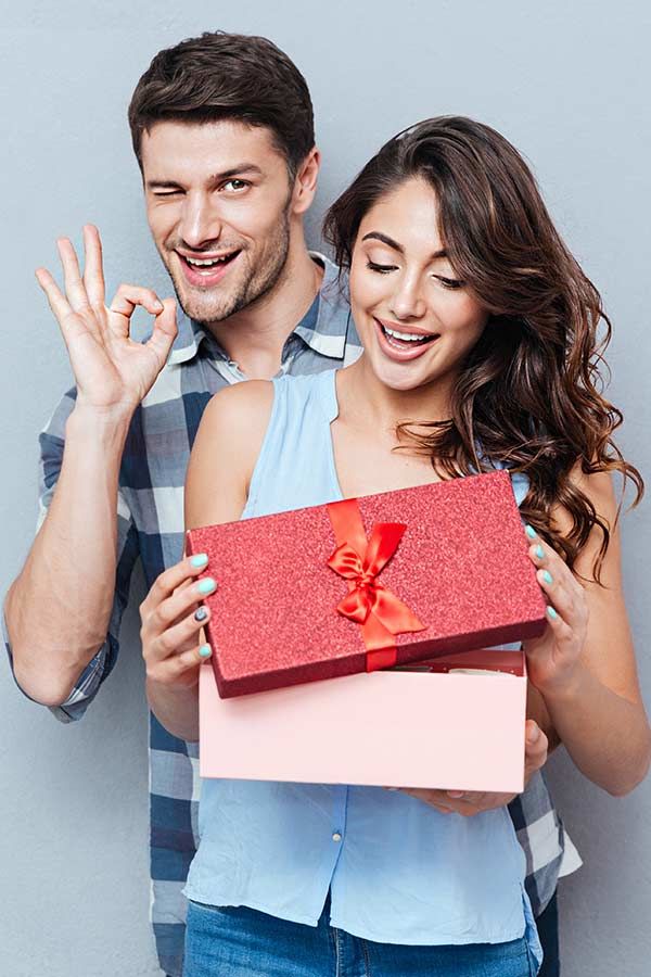What Is The Best Gift For Valentine's Day? #valentinesdaygifts #valentinesdaygift #giftforher