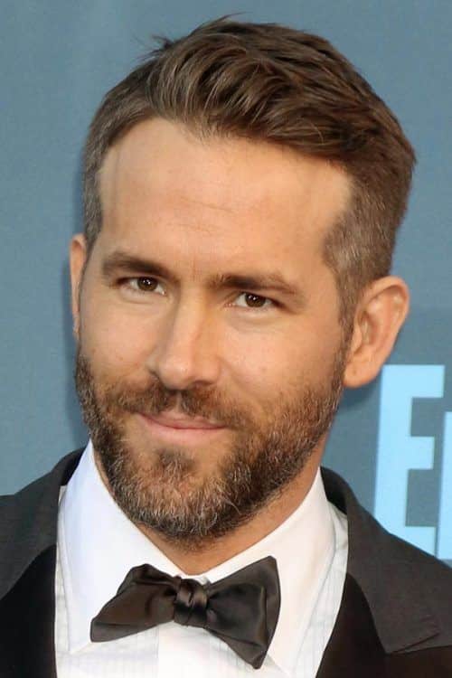 Guide to Getting the Ryan Reynolds Haircut 2023  Men Hairstylist