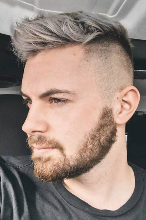 Some Cool Mens Haircuts Ideas With Patchy Beard #patchybeard #beardstyles #texturedhair #taperedhair #fauxhawk