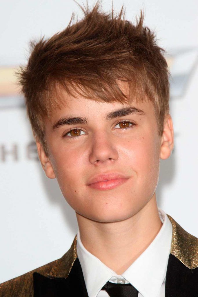 Justin Bieber unveils his new hairstyle | English Movie News - Times of  India