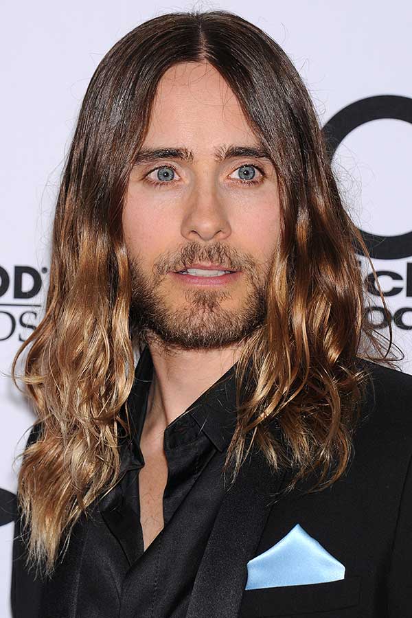 Jared Leto’s Shiny Ombre #surferhair #longhairmen #menshairstyles #beachwaves