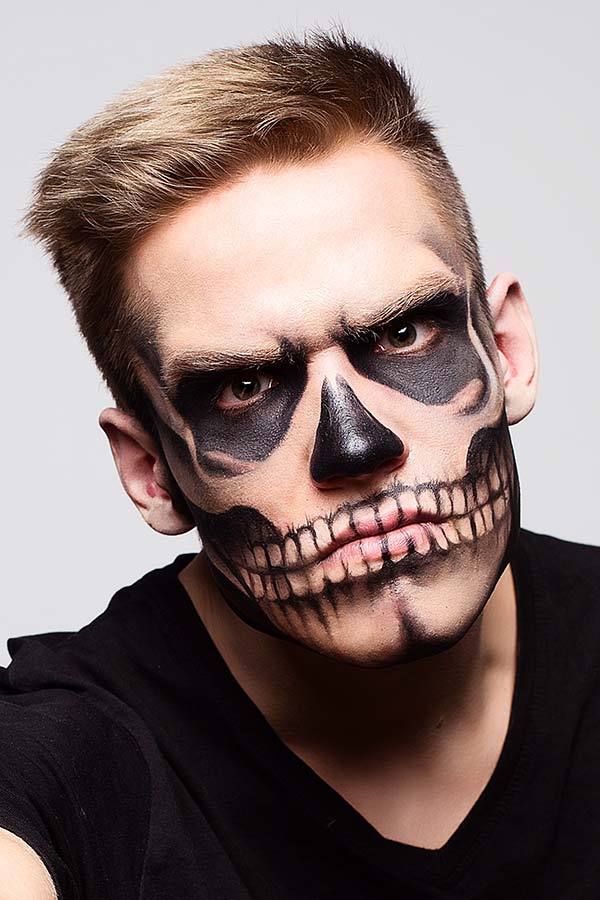 Skeleton #skeleton #halloween #halloweenmakeup #halloweenmakeupmen