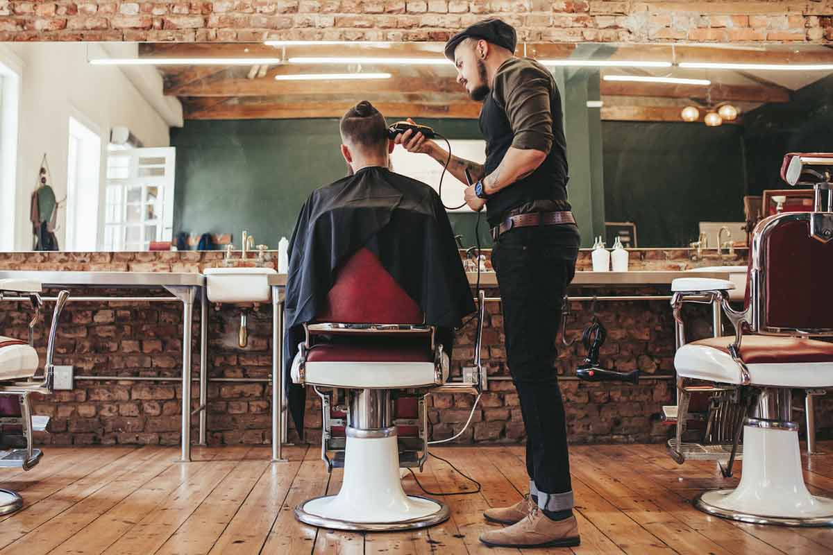 Barber School Complete Guide: Types, Cost & Tips