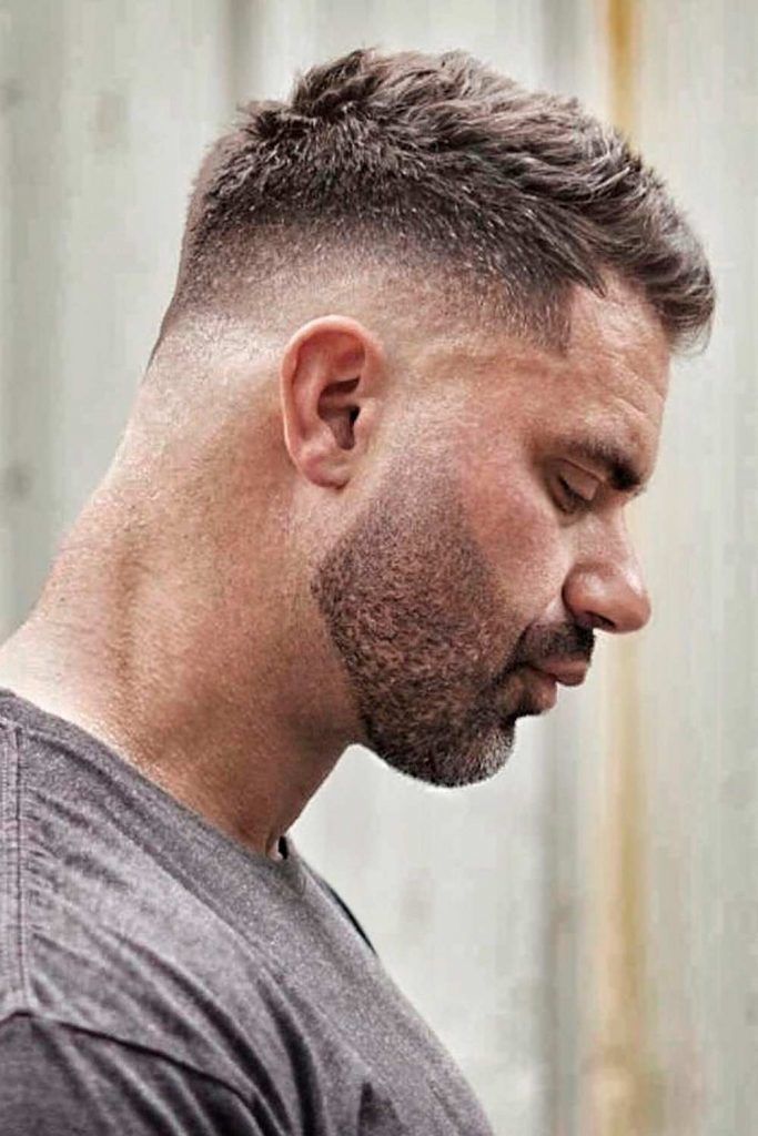 Faux Hawk Fade #fade #shorthaircutsformen #regularhaircut 