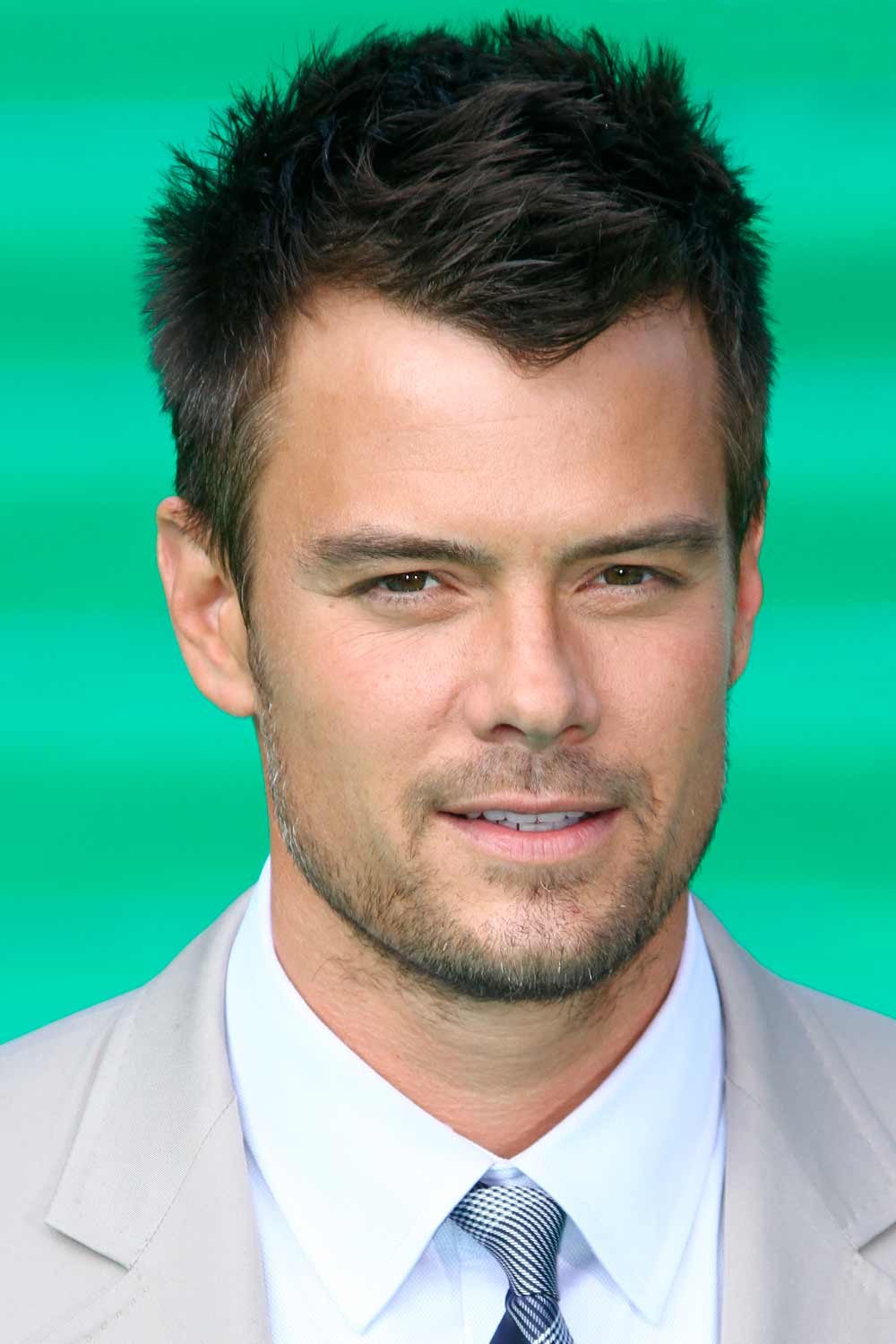 The Most Comprehensive Guide To The Widows Peak Hairline   Widows Peak Short Hair Messy Spiky Josh Duhamel 