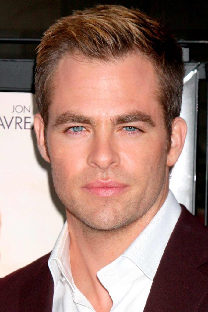 widows peak short hair spiky chris pine