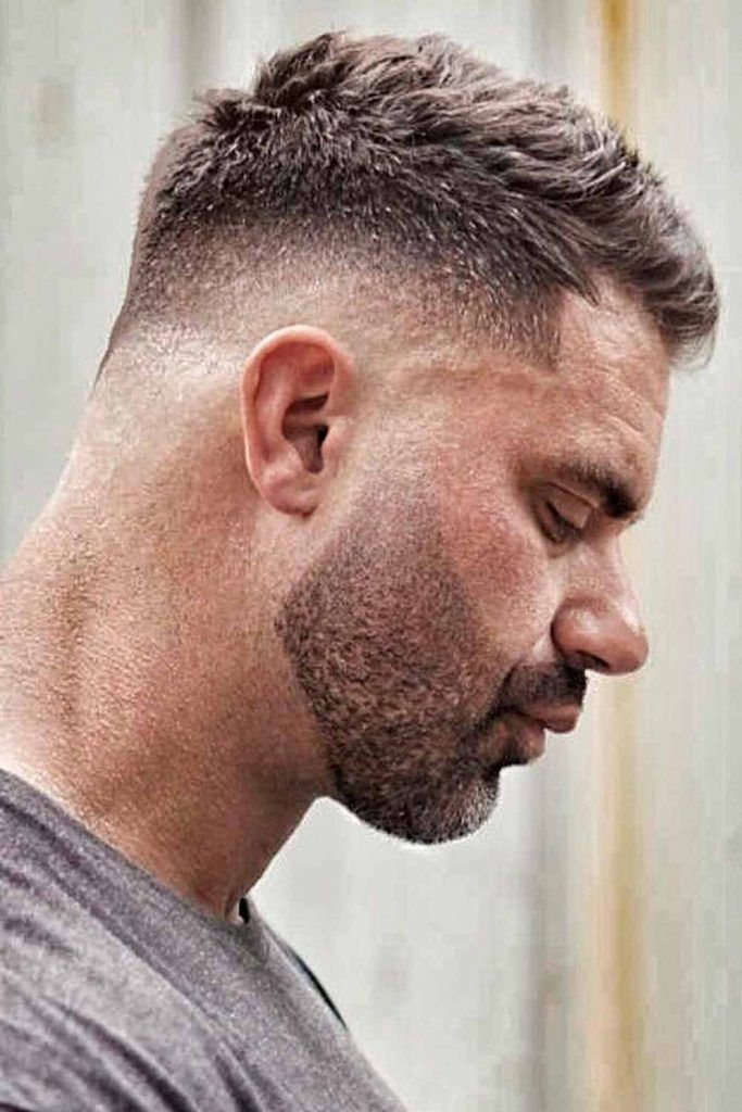 15+ Messy Hairstyles Men Guide For 2021 | MensHaircuts.com