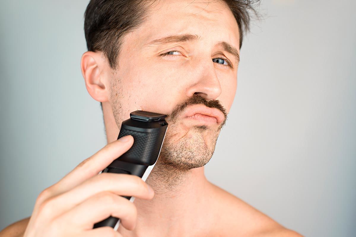 Short Instructions On How To Trim A Beard Like A Pro Menshaircuts 6535