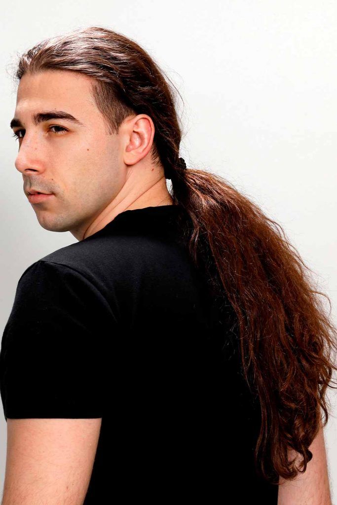 Long Men Ponytail #manponytail #ponytailformen #longhairmen #menslonghairstyles #longhairstylesformen