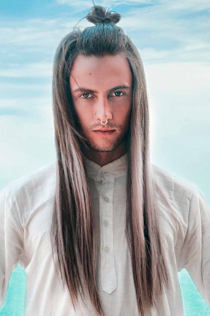 High Knot Men's Long Hairstyles #longhairstylesformen #menslonghairstyles #longhairmen #menslonghair