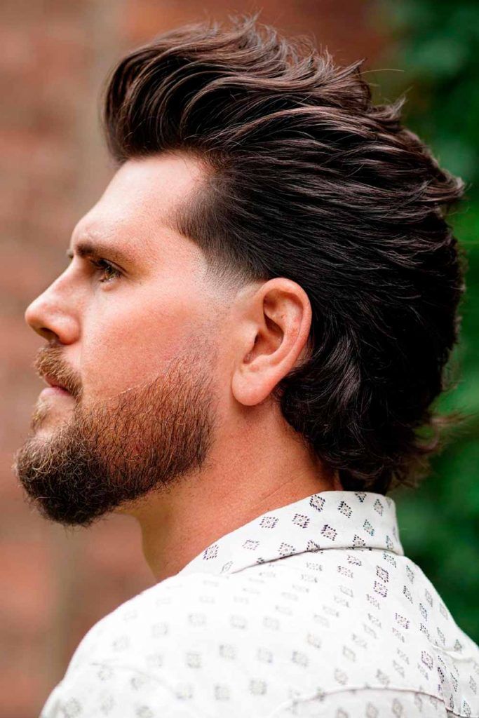 12 Stunning Hairstyles for Small Face Men  Styles At Life