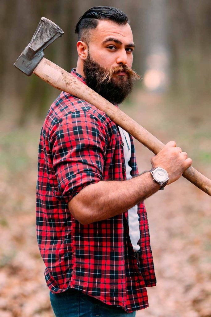 Lumberjack #halloweencostumes #halloweencostumeideas #menshalloweencostumes #halloweencostumesformen