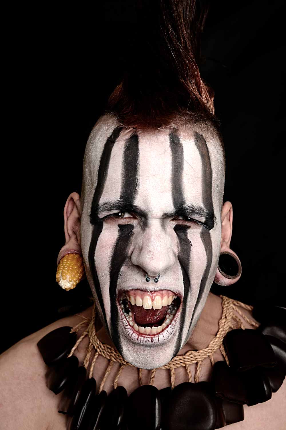 Papuan Stripped #halloweenmakeup #halloweenmakeupmen #halloweefacepaint #mensfacepaint