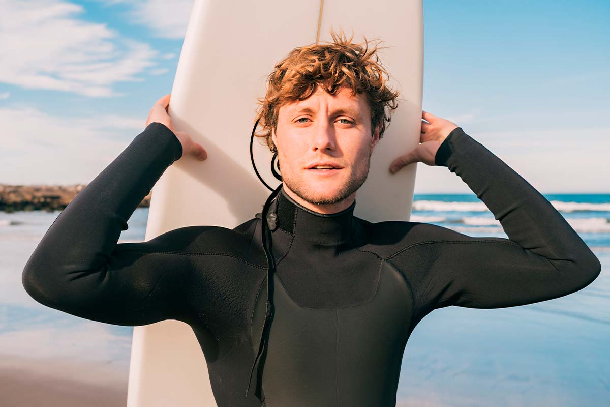Surfer Hair: Cool Beach Men’s Hairstyles