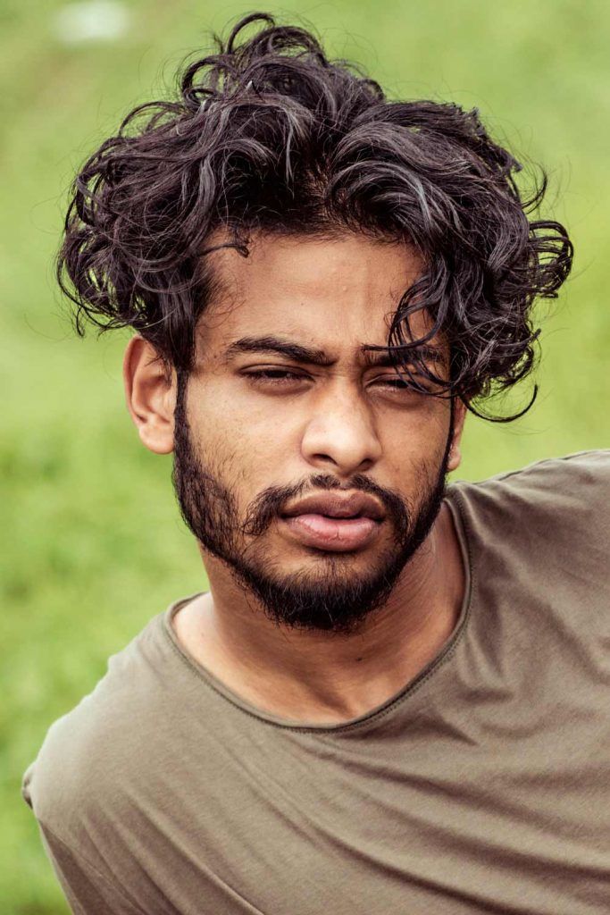 Curly Eboy Haircut #mediumhaircutsformen #mensmediumhairstyles 