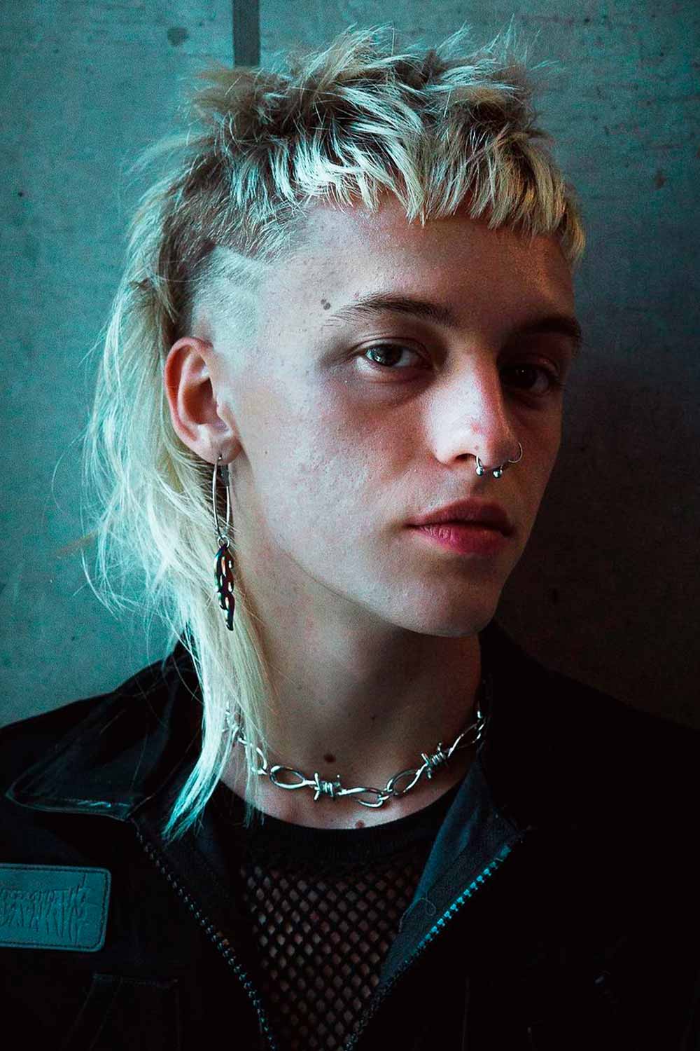 Mullet Fade Bleached Layered Choppy Lines Design 