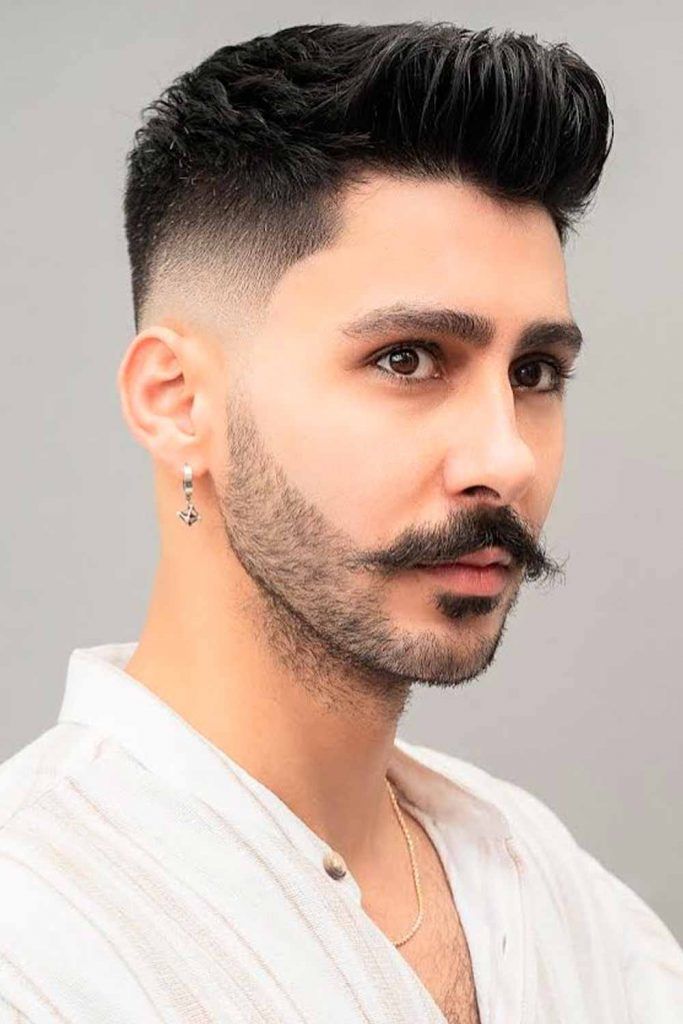 Quiff + Line Up #shorthaircutsformen #mensshorthaircuts #shorthairmen