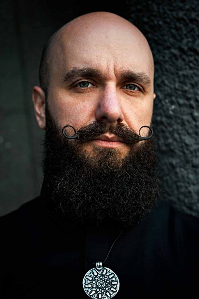 How to Grow An Amazing Handlebar Mustache – Beardbrand