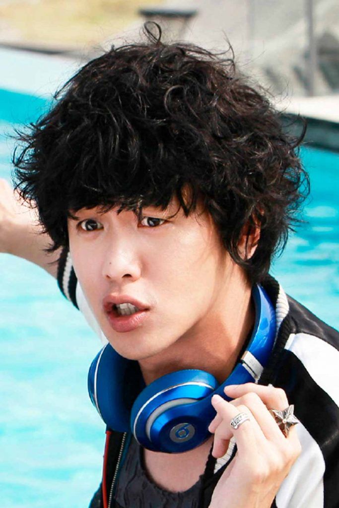 26 Best K-Pop Hairstyle Ideas for Guys in 2024