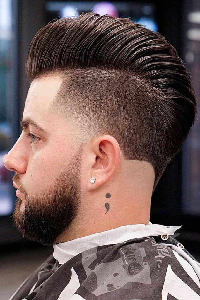 Pompadour Mohawk #mohawk #mohawkhaircut #mohawkfade #fadedmohawk #fade