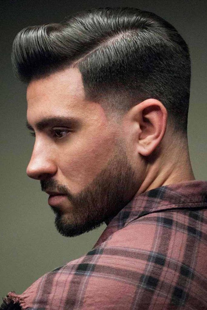 40 Low Fade Haircut Ideas For Stylish Men – Practical & Attractive Styles-Side Part with Low Blur