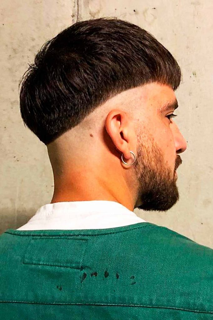 Undercut Bowl Cut With Layers #bowlcut #bowlcuts #bowlcutmen