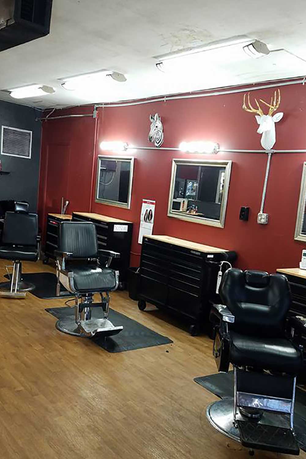 Draque's Barber Shop 2