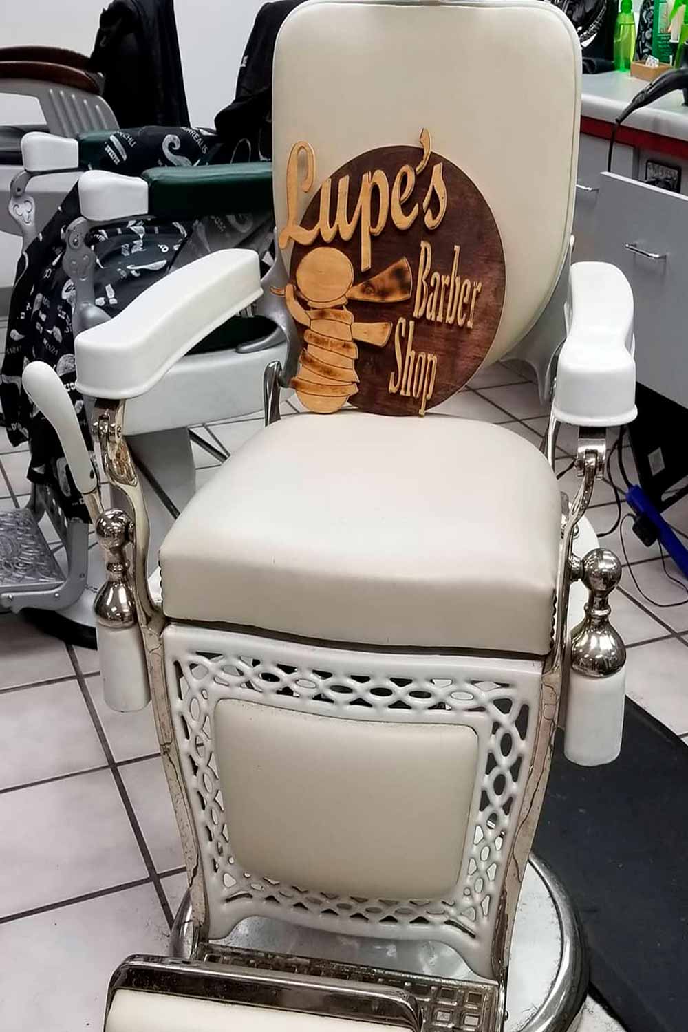 Lupe Barber Shop 4