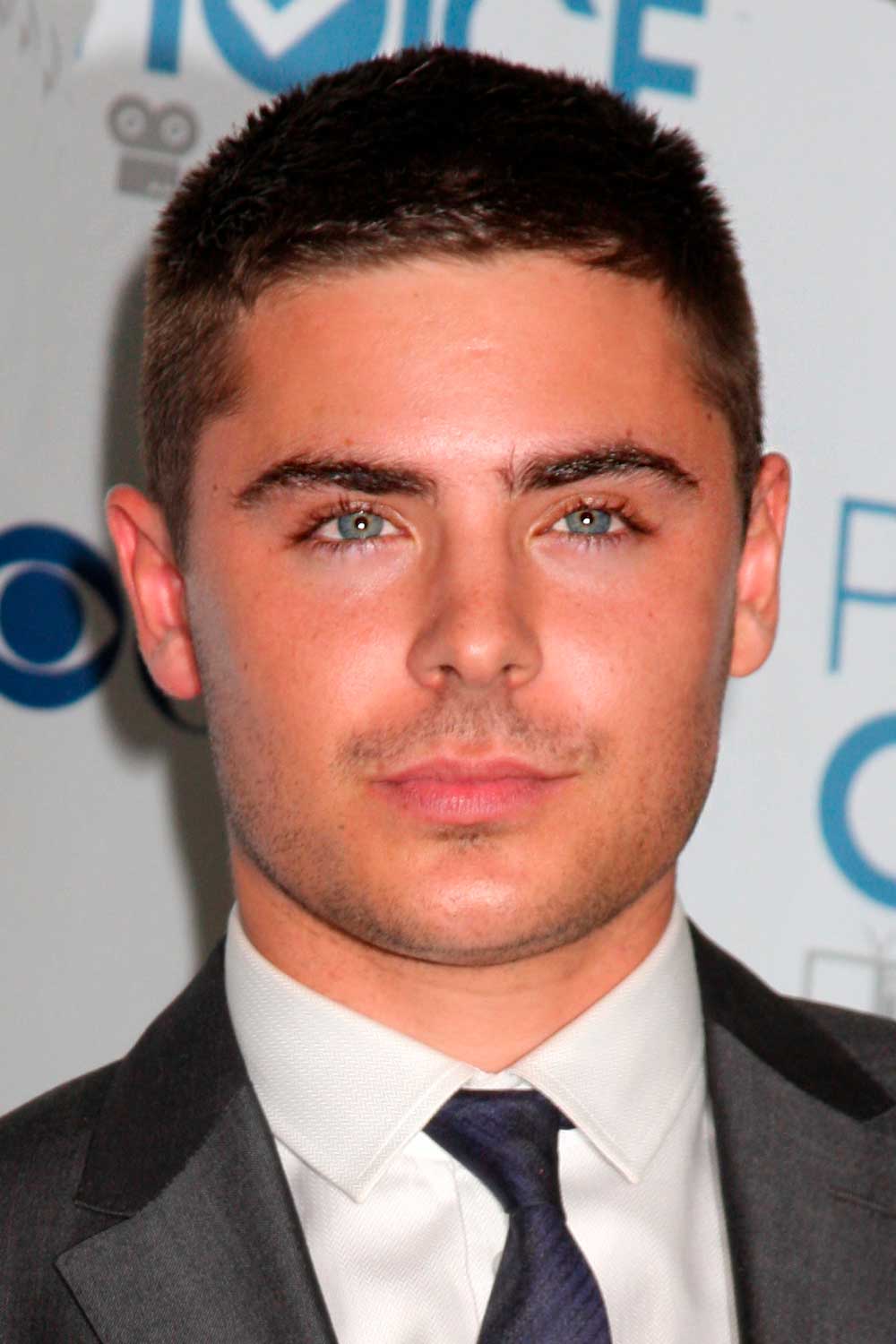 Number 6 Haircut Zac Efron #haircutnumbers #hairclippersizes