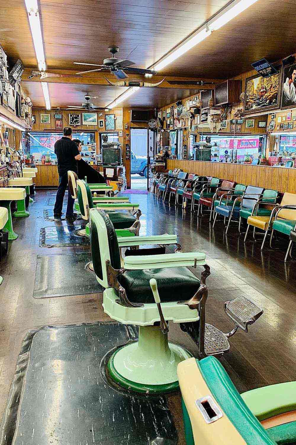 Joe’s Barbershop 3
