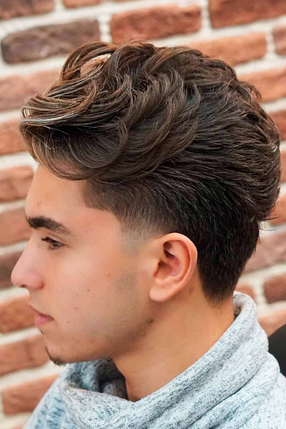 Best 15+ Stylish Haircuts For Oval Faces Men