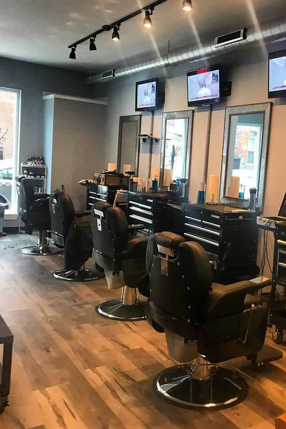 Gents Barber Lounge 3
