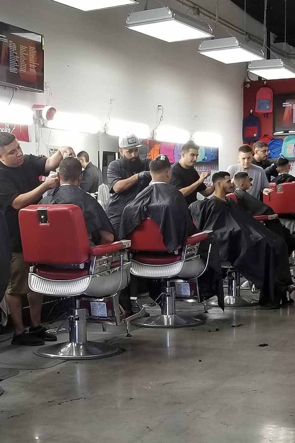 Famous Cutz Barbershop 4