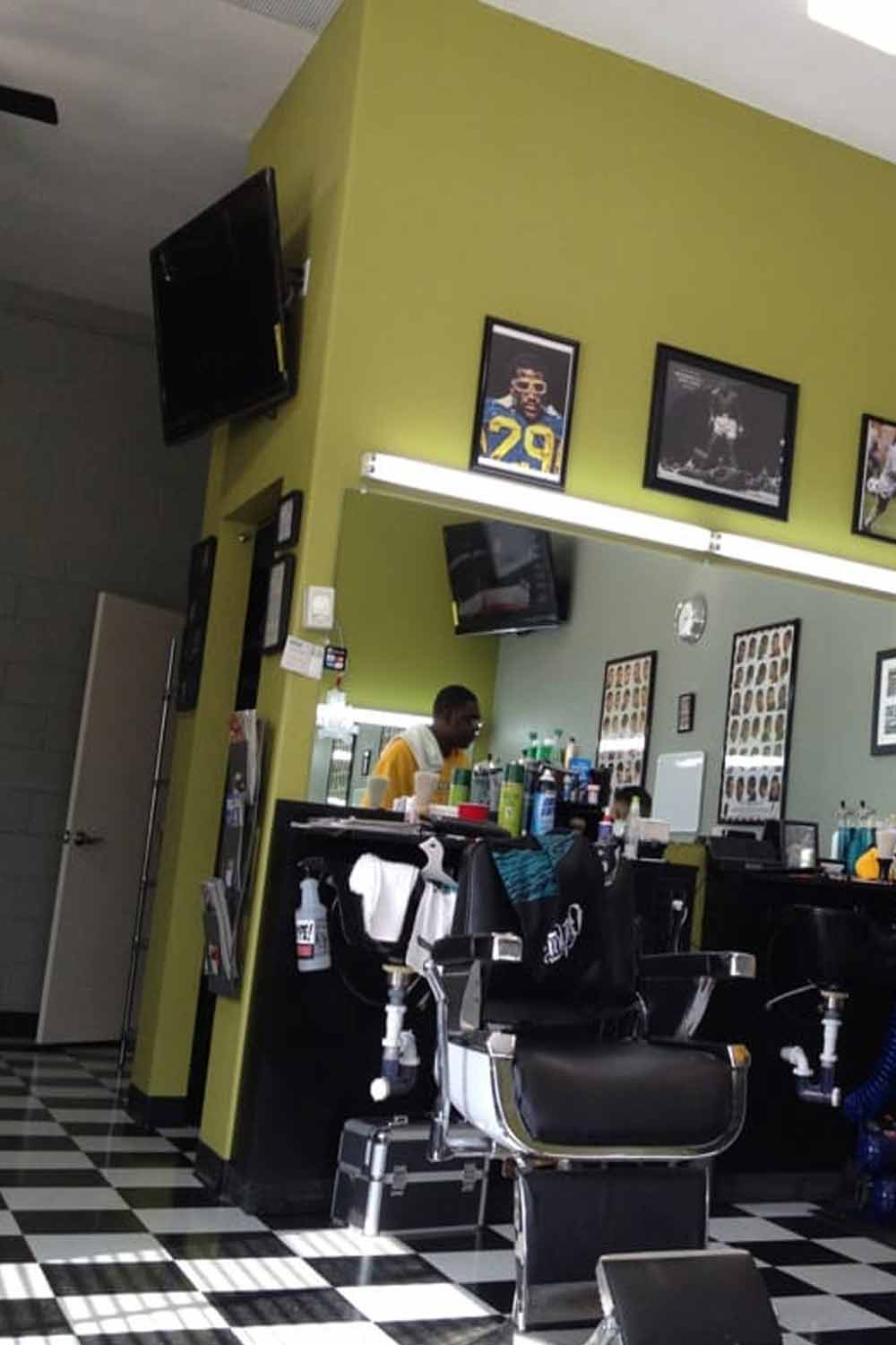 Kingsley's Barber Shop 3