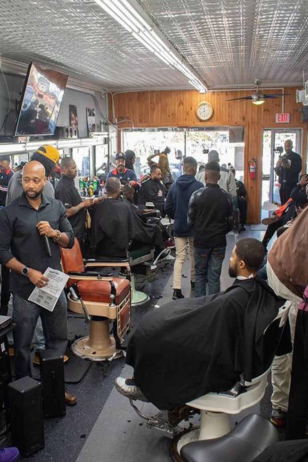 Lees Barbershop 2