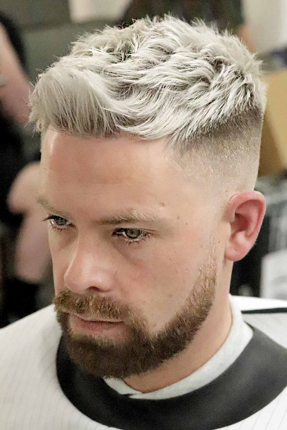 Blonde Man Faux Hawk #blondemenhaircuts #blondehaircut #menhaircut #blondemen