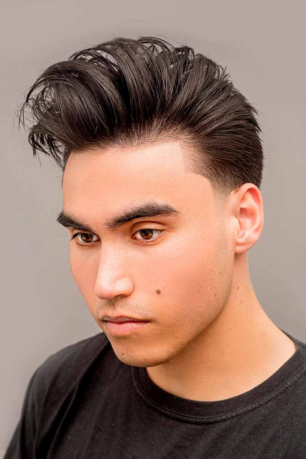 Pompadour Hairstyles For Teenage Guys #teenboyhaircuts #teenshaircuts #haircutsforteenageboy
