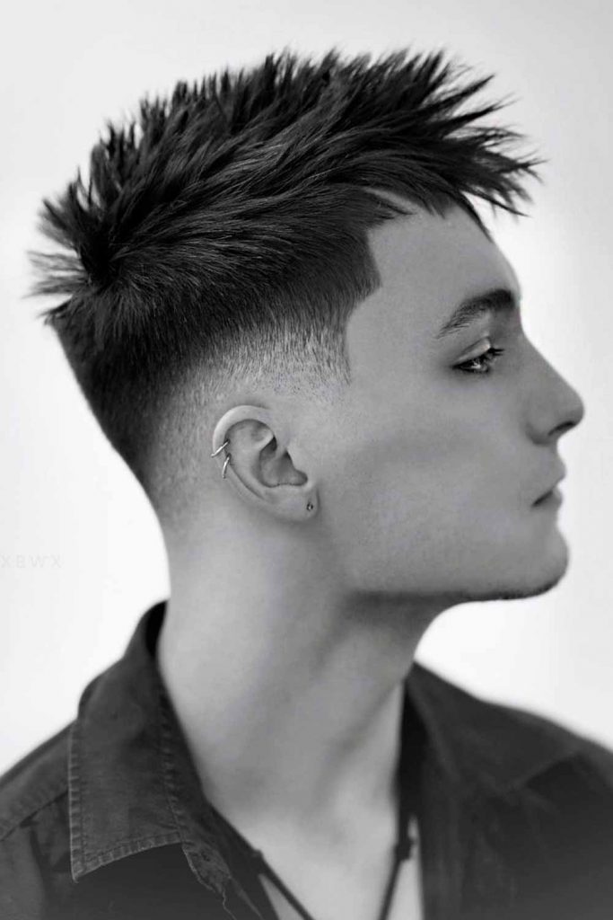 Low Bald Fade Young Mens Hairstyles #teenboyhaircuts #teenshaircuts #haircutsforteenageboy