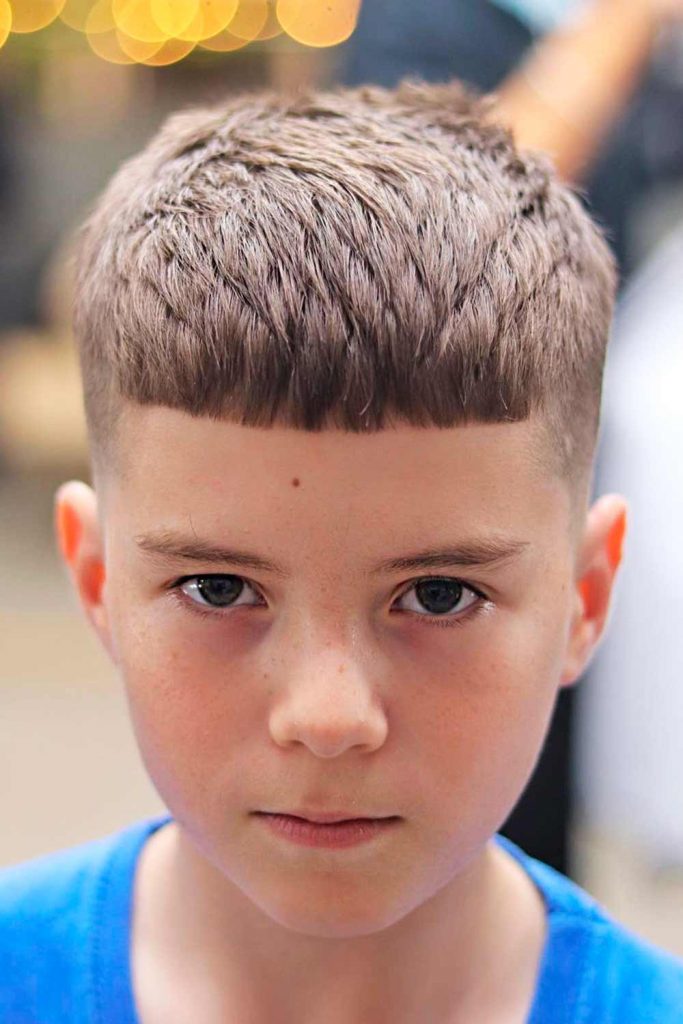 Boys Short Haircuts With Blunt Bang #boyshaircuts #kidshaircut #boyhaircuts