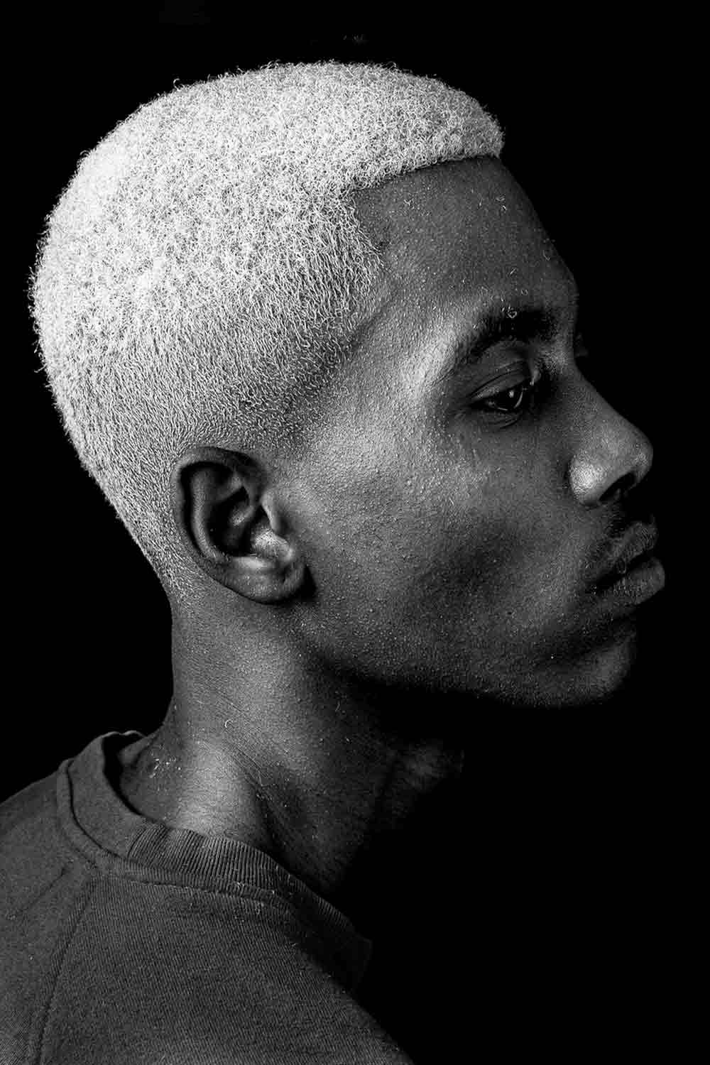 Blonde Buzz Cut #blackmenhaircuts #blackmenhairstyles #afrohaircuts #haircutsforblackmen