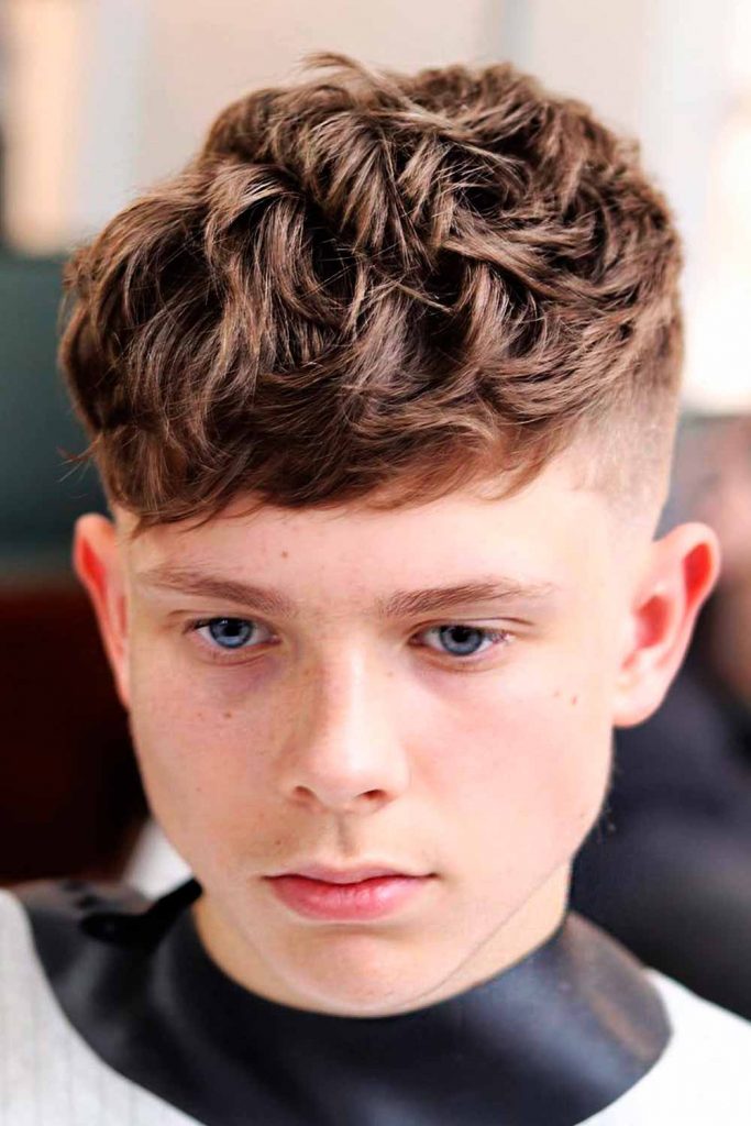 Textured Short Sides Long Top #promhairstyles #promhairstylesformen #formalhairstyles #mensformalhairstyles