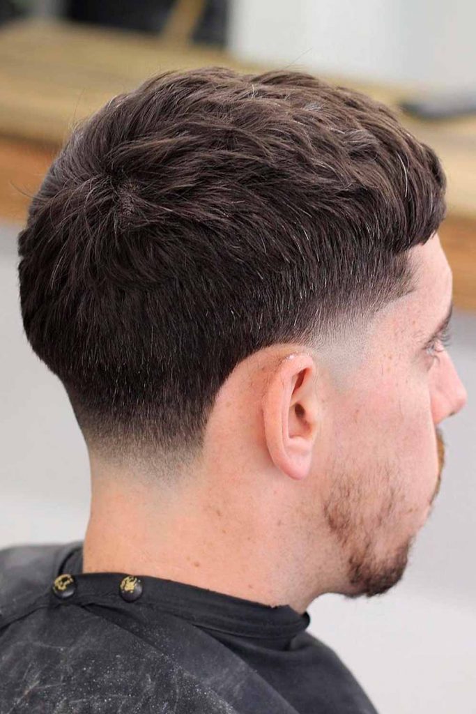 Classy Taper Fade Men's Haircuts